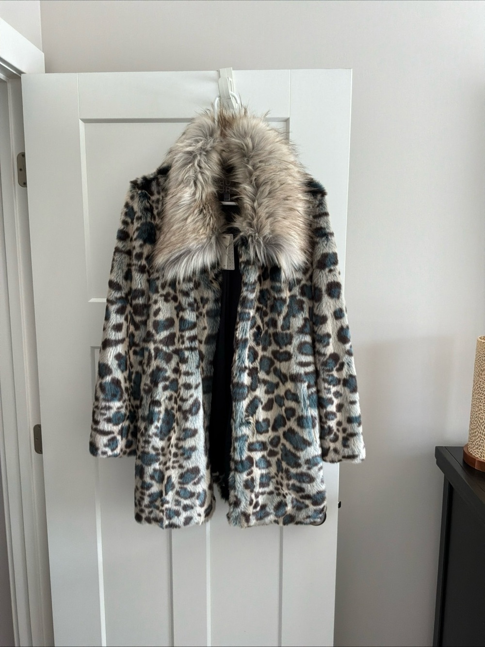 Leopard Print Faux Fur Coat with Contrast Collar - Women's Gray/Black